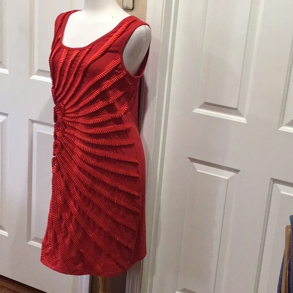 Lauren Mitchell’s Red Dress - Picture 5 of 6